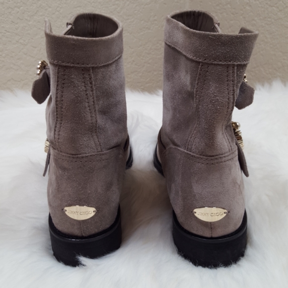 Jimmy Choo Youth Pearls Buckle Booties Taupe Sz 7 - Picture 4 of 10